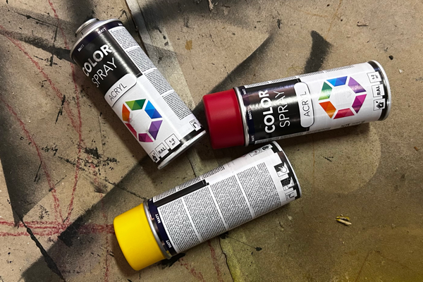 Farbspraydosen